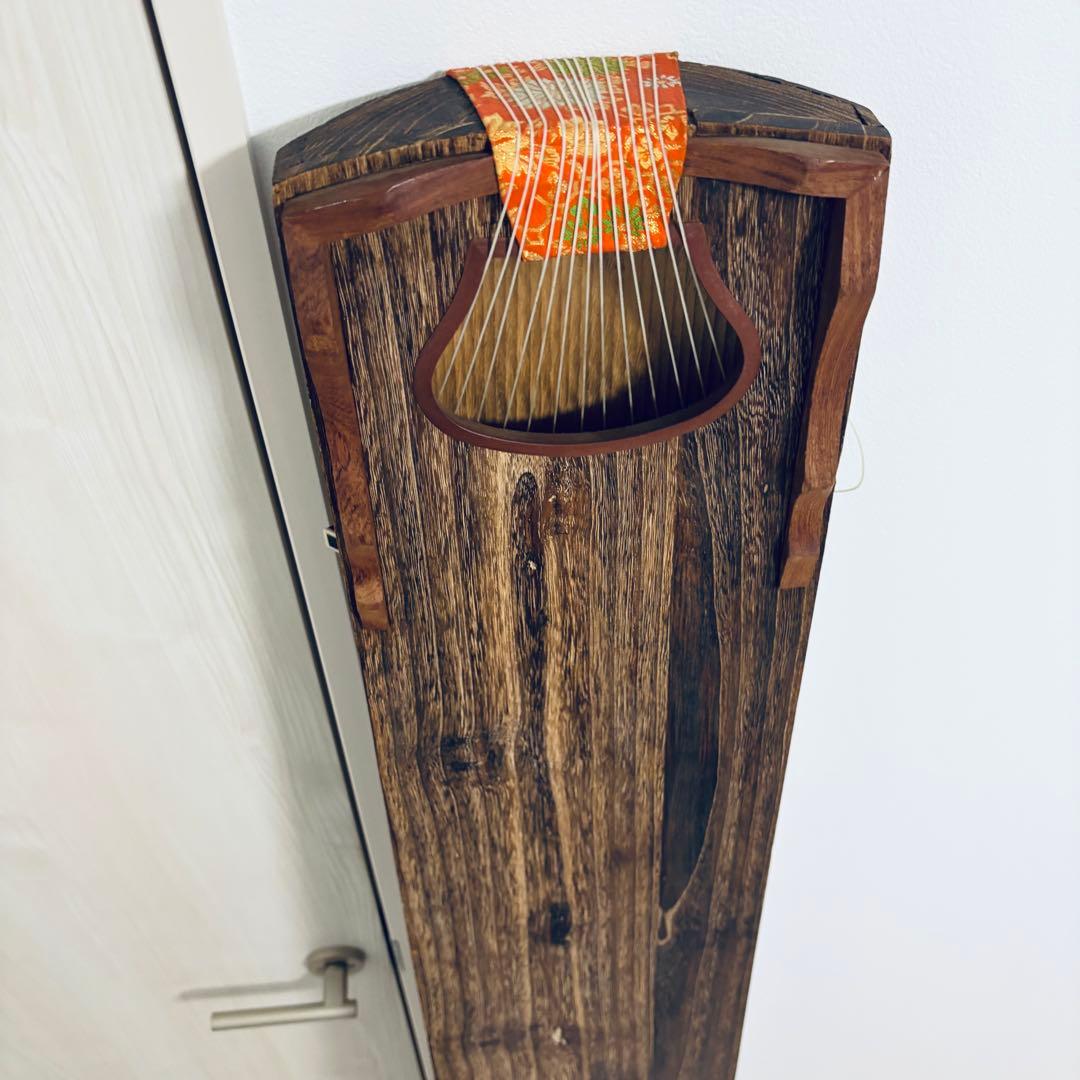 箏　13弦　すだれ彫り　和楽器　並甲 全長約181cm 収納バッグ　おまけ付き