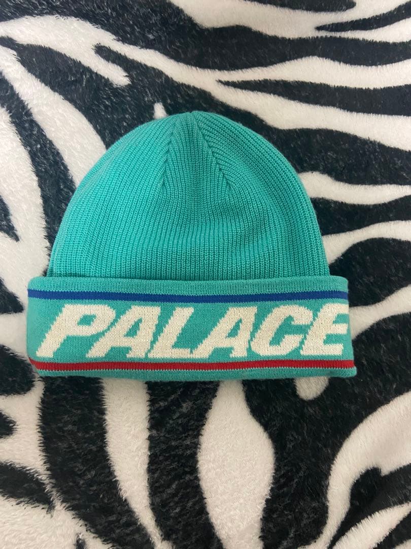 PALACE ビーニー hotty君着用