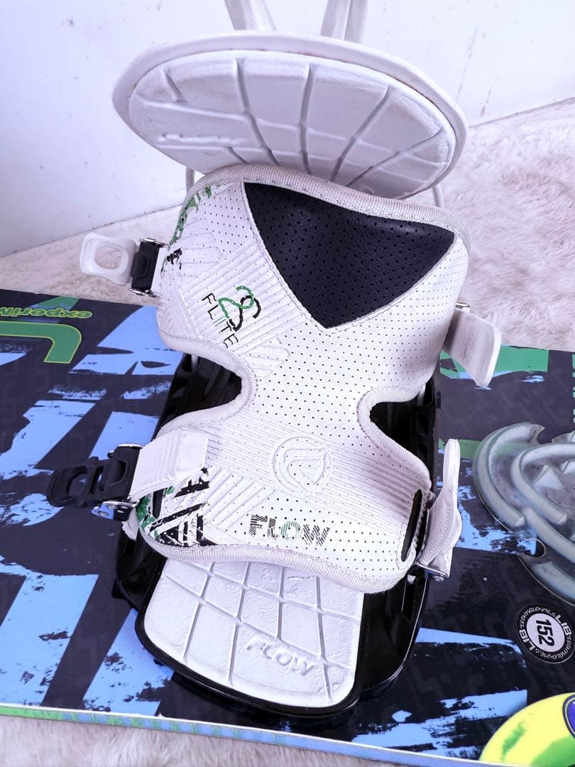 初心者◎　ファーストボード最適ハイスペック スノーボードセット　送料込み