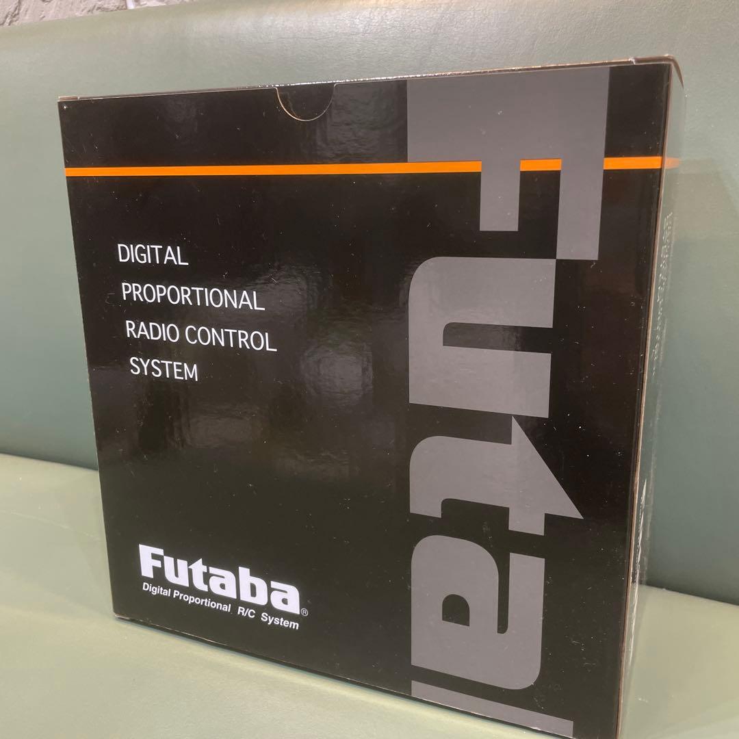 Futaba 4PM PLUS 2.4G ラジオコントロール