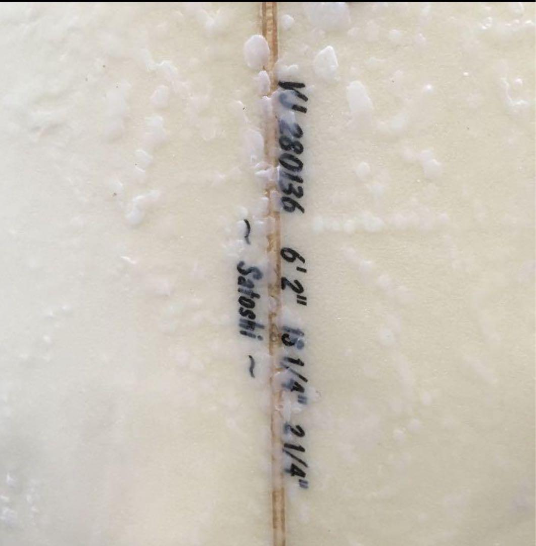 中古ヴェッソサーフボード 6’2 187’96 cm関野プロ本人ボードクリヤ