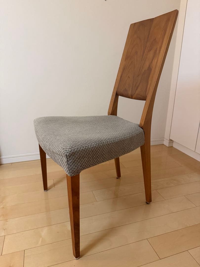 【カリモク家具】　ダイニングチェア