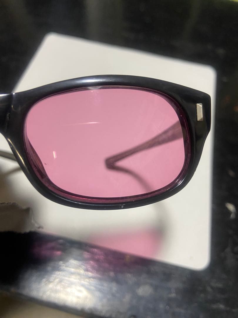 ストゥーシー　サングラス