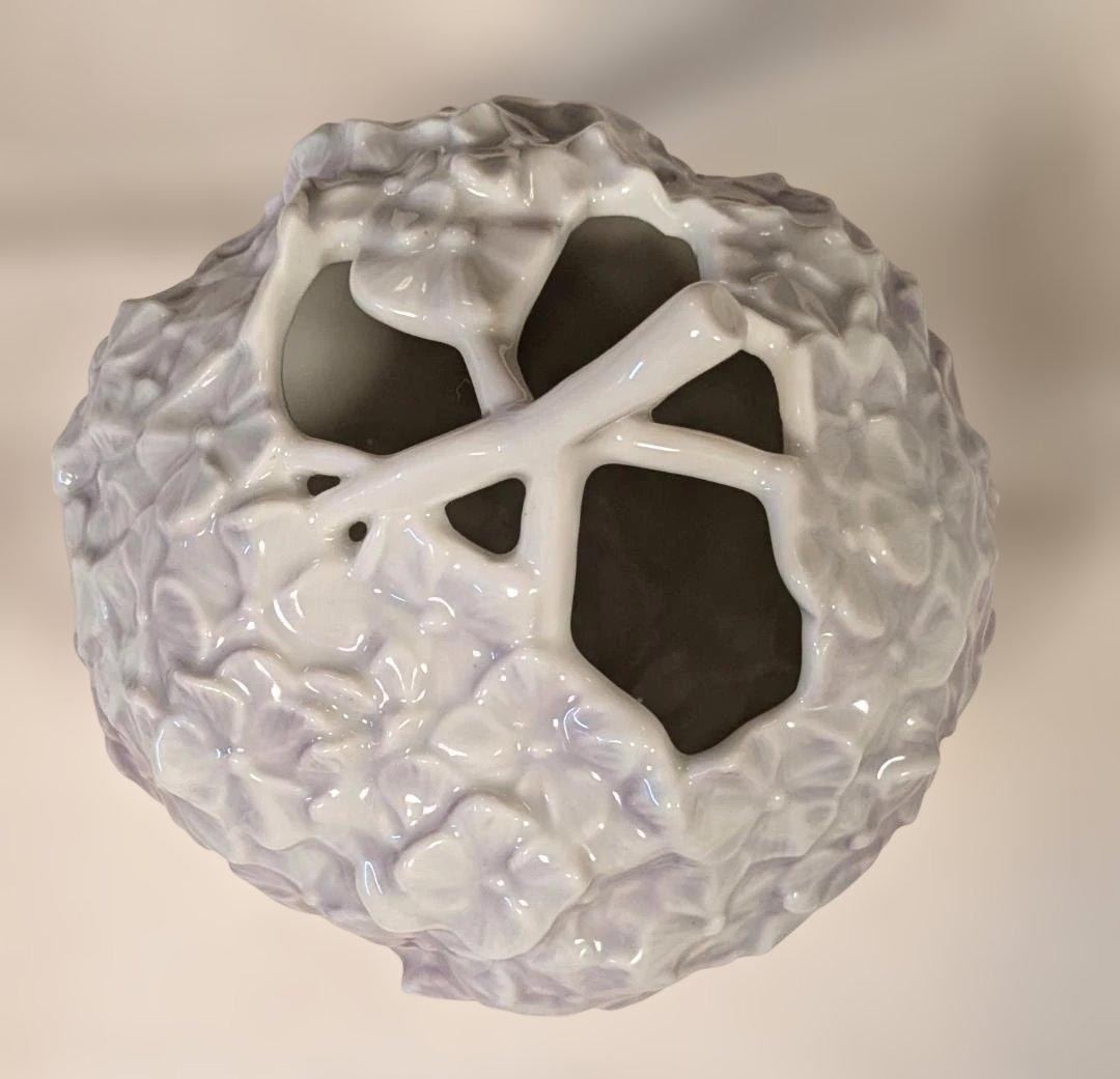  ロイヤルコペンハーゲン 淡い紫色のアジサイ花器