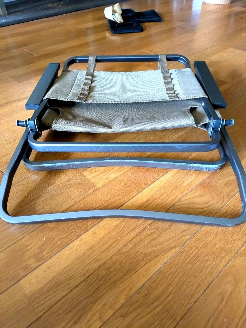 ZANE ARTS レードチェア