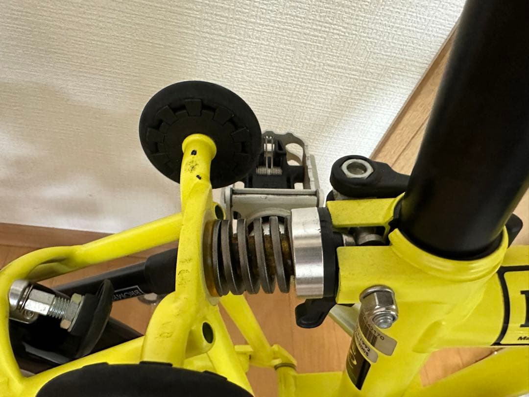 ブロンプトン　S3L イエロー　購入時より室内保管のみ