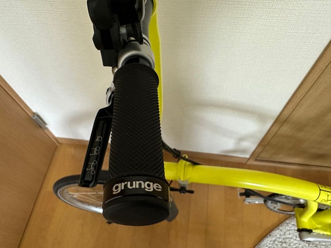 ブロンプトン　S3L イエロー　購入時より室内保管のみ