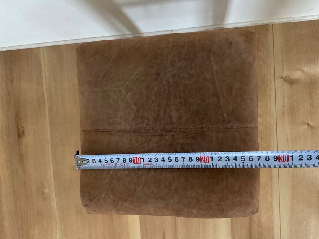 ヴィンテージ　アンティークスツール　透かし三本梯子　椅子　古道具