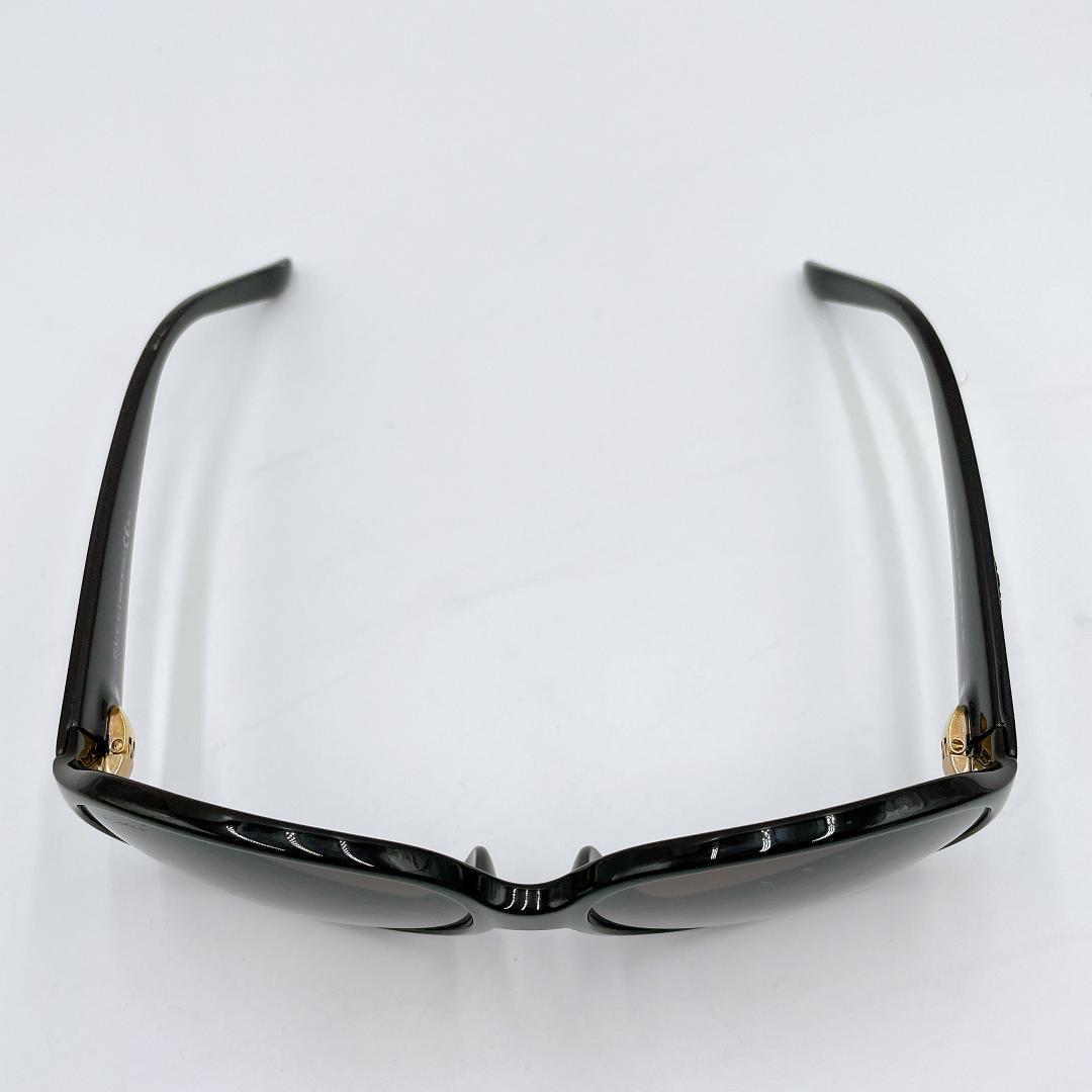 GUCCI サングラス マイクロGG 筆記体ロゴ ブラック ゴールド m536