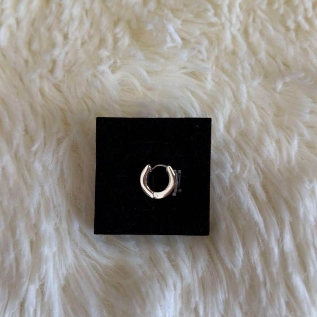 LOUIS VUITTON ピアス