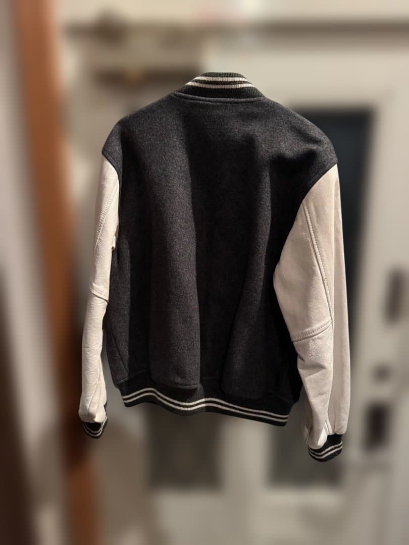 Mac Beth スタジャン グレー/ホワイト