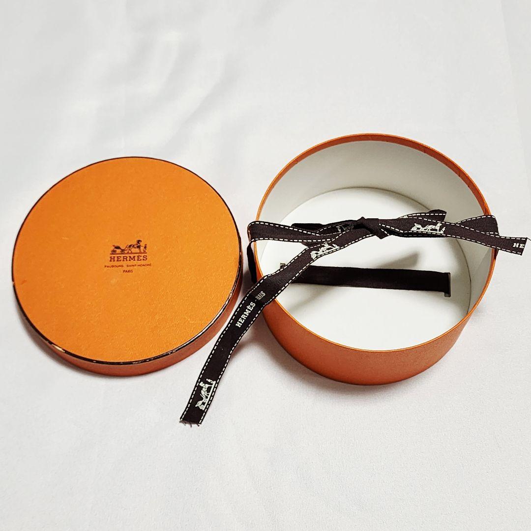 ★HERMES★ プリーツスカーフ カレ90 球体が奏でる音楽 アイボリー