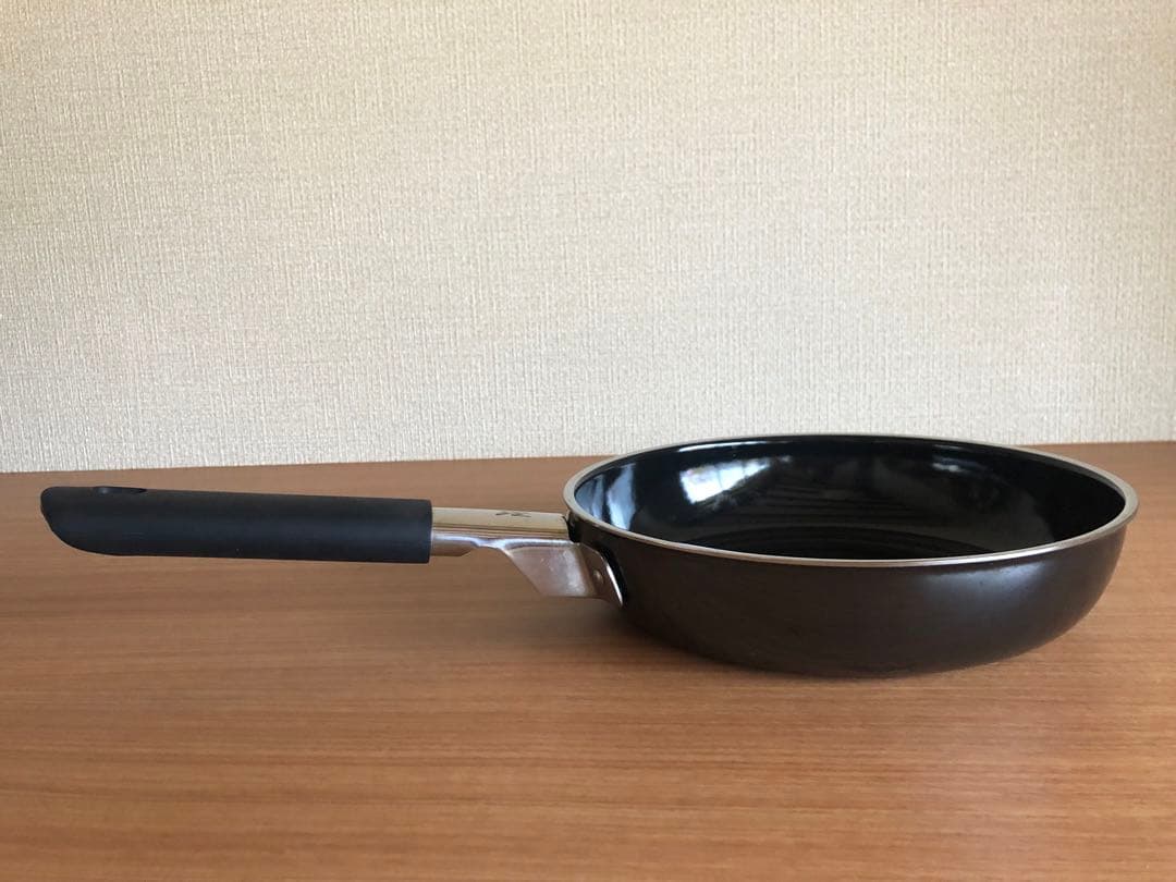 フュージョンテック ミネラル フライパン20cm ブラック