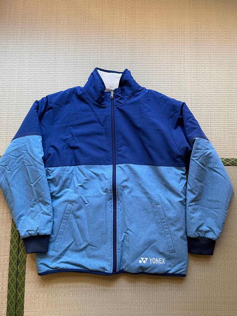 YONEX リバーシブルボアジャケット