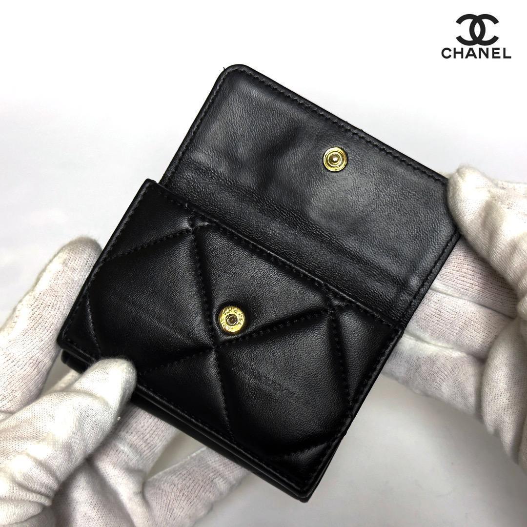 正規品 CHANEL シャネル19 ディズヌフ Wホック フラップ 三つ折り財布