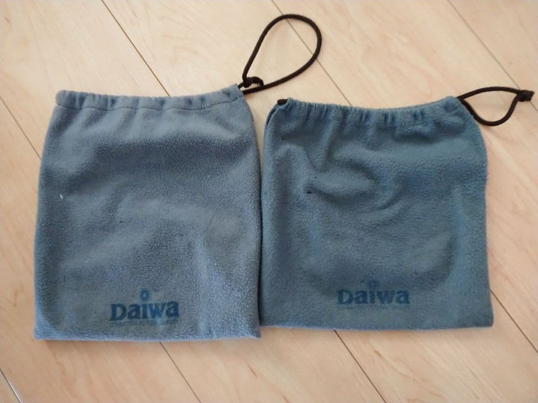 ダイワパワーサーフQD 2台 替えスプール3個付き