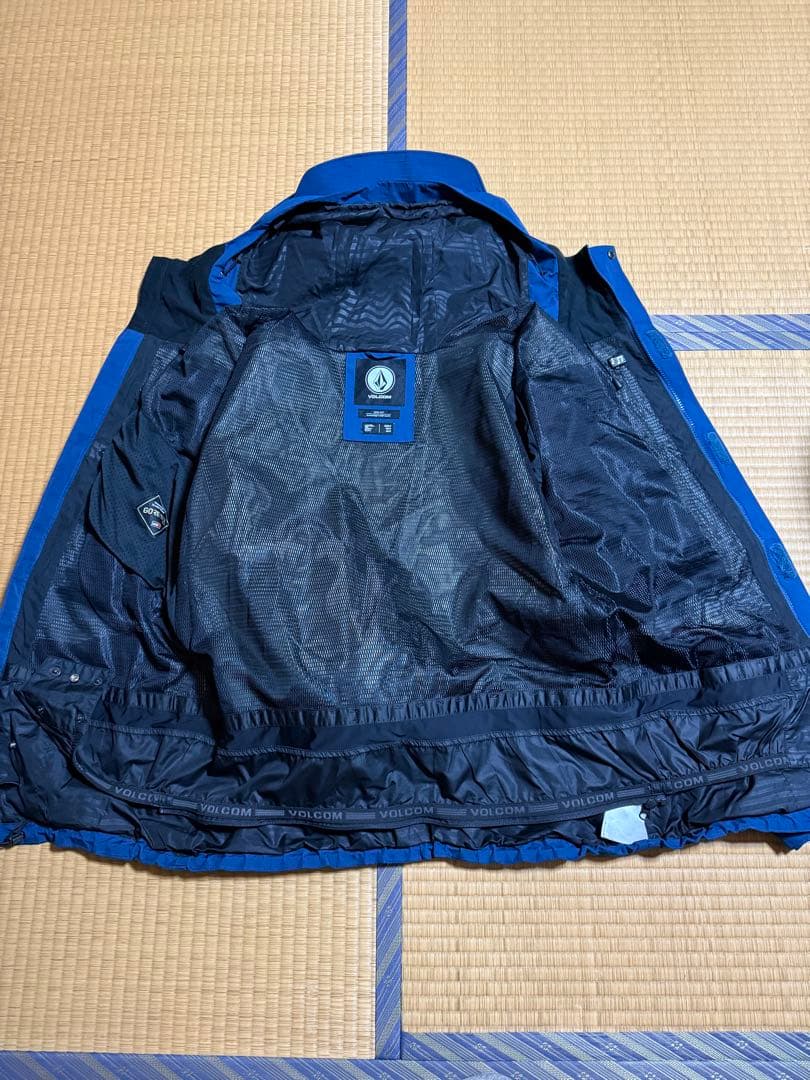 ボルコム GORE-TEXスノーボードジャケット Msize