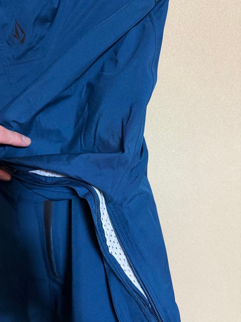 ボルコム GORE-TEXスノーボードジャケット Msize