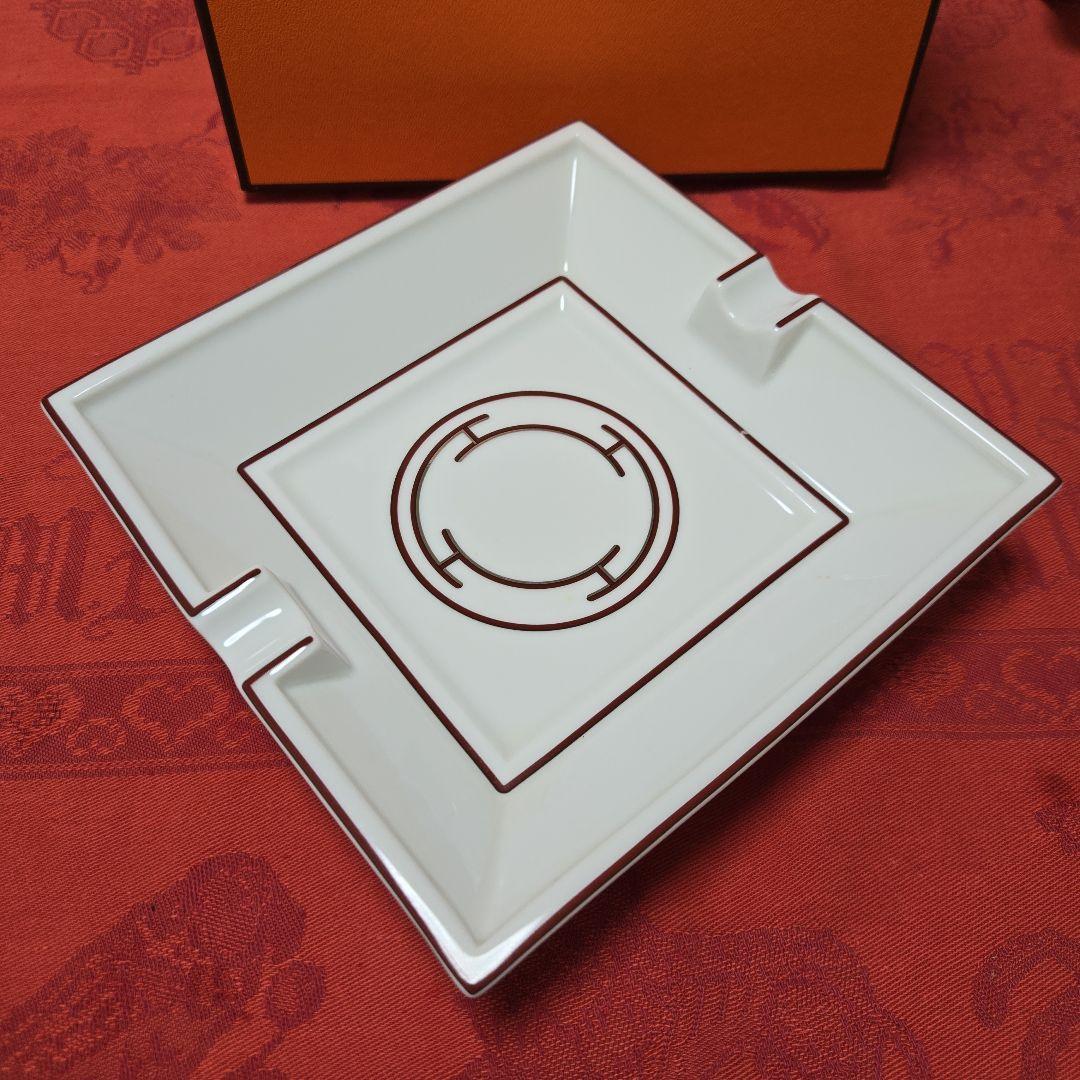 HERMES スクエア型灰皿 ホワイト 美品‼