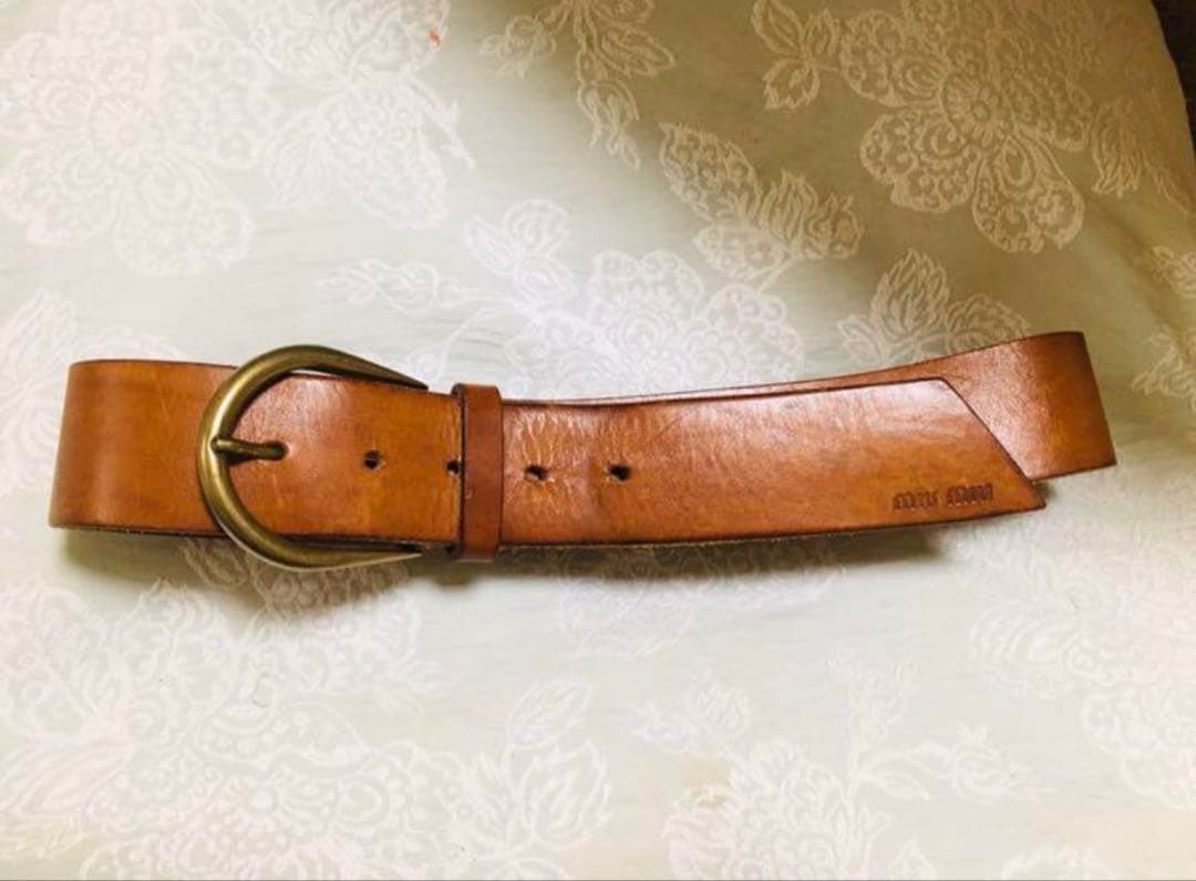 Miu Miu レザー ベルト ブラウン