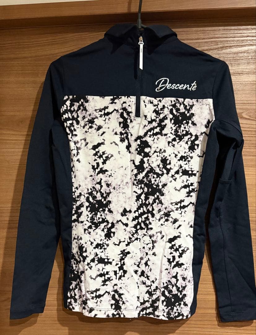 Descente ゴルフ レディース長袖シャツ