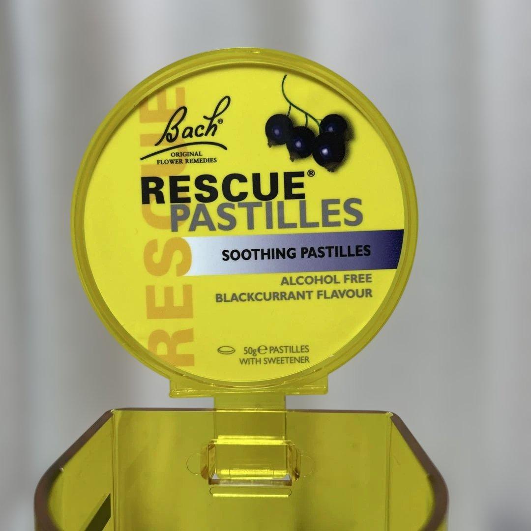 新品　レスキューパステルのディスプレイ