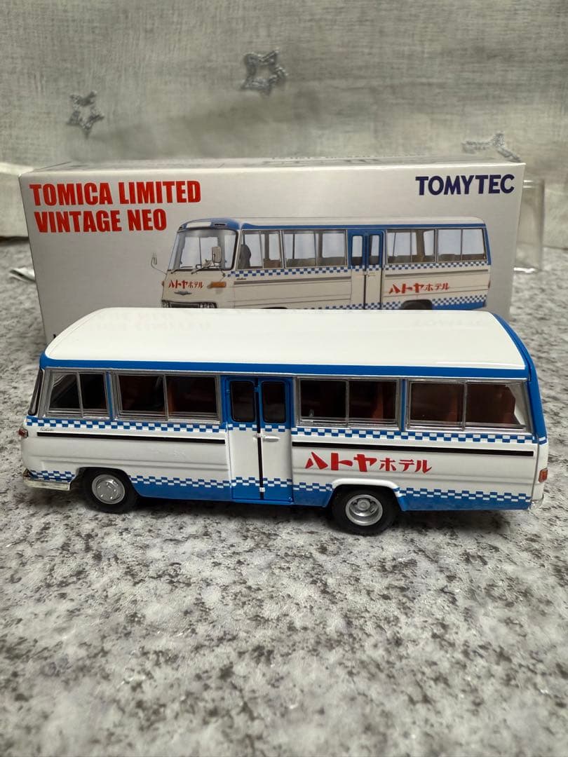 サヤカ　ニッサンシビリアンLV-N51b ハトヤホテル