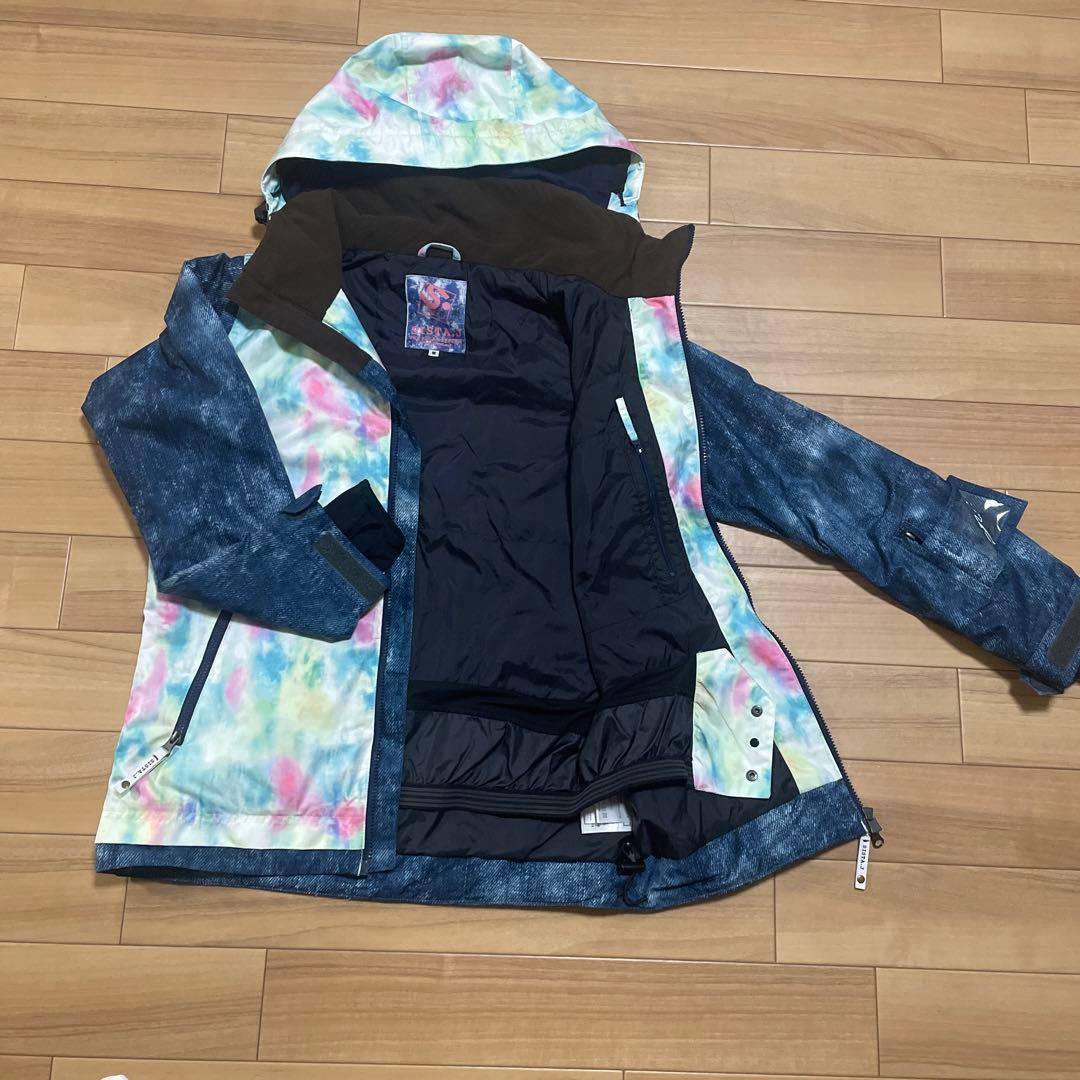 レディース　スノボウェア・スキーウェア上下セット