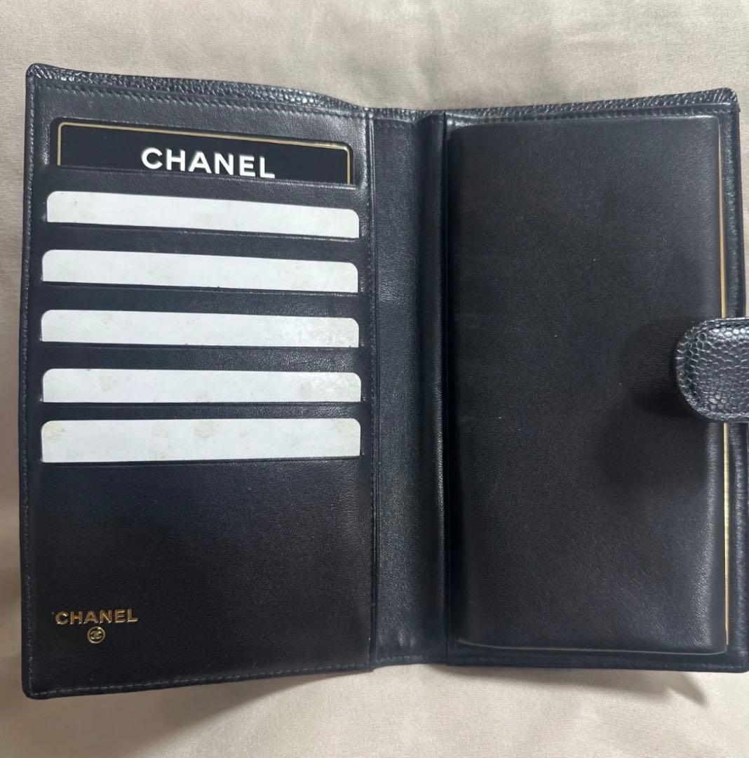 ⭐︎CHANEL⭐︎キャビアスキン 二つ折り ガマ口 長財布