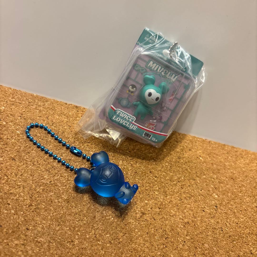 TWICE ラブリーズブリスターマスコットチャーム ミブリー (ミナ)➕グミ