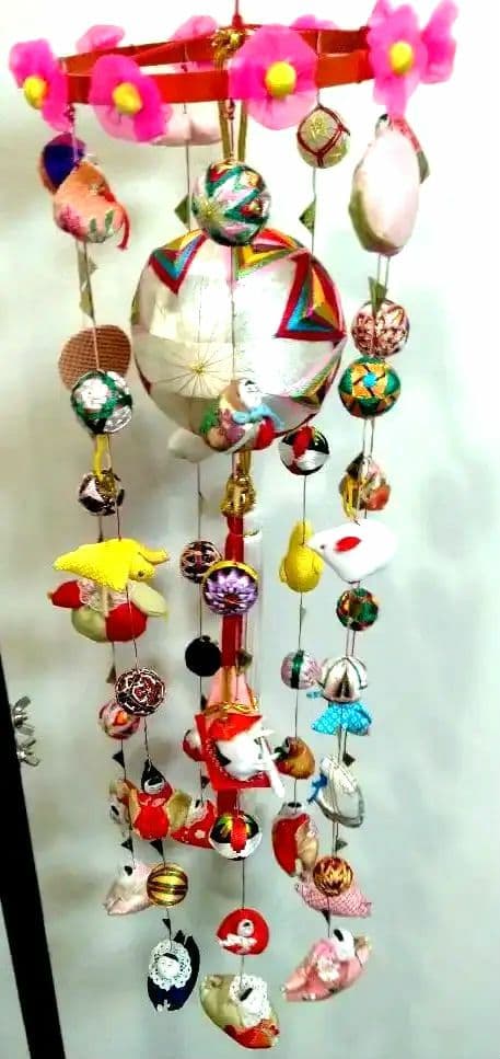 豪華吊るし雛、全長125ｃｍ、7連、台付