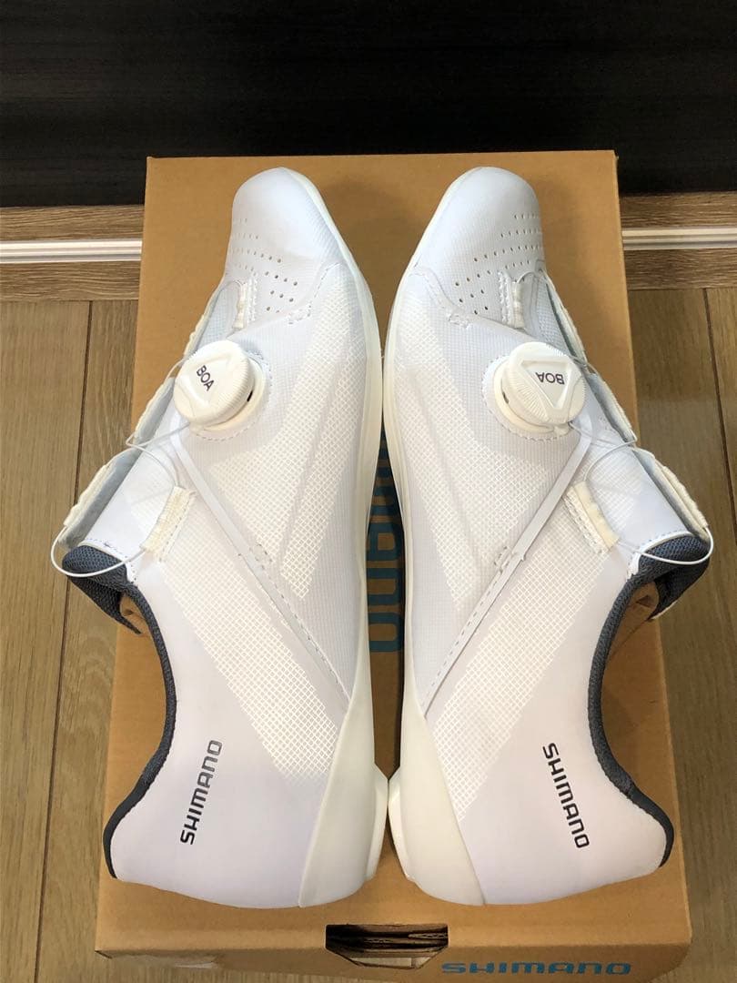 SHIMANO RC3W ホワイト 39サイズ　24.5