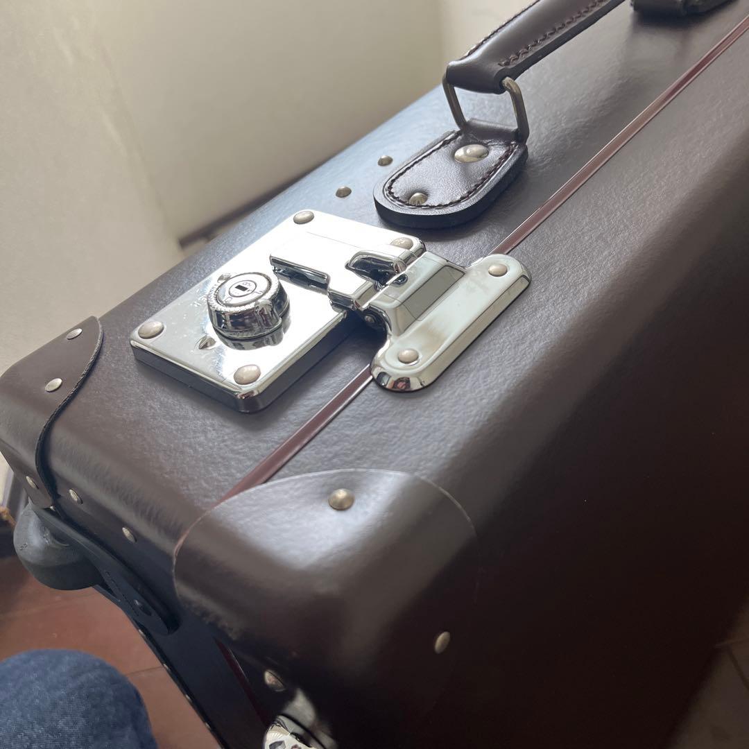 GLOBETROTTER 20インチ　スーツケース　エルメスツイリー付き