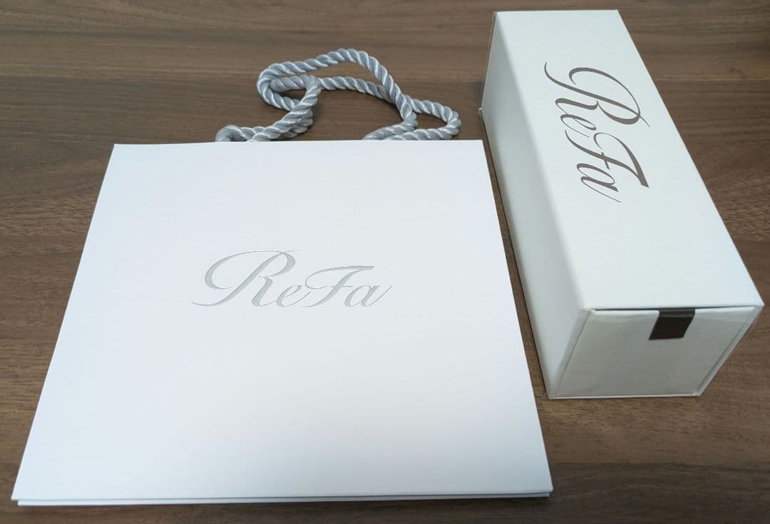 【新品未使用】ReFa リファイオンケアブラシプレミアム　ショッパー付