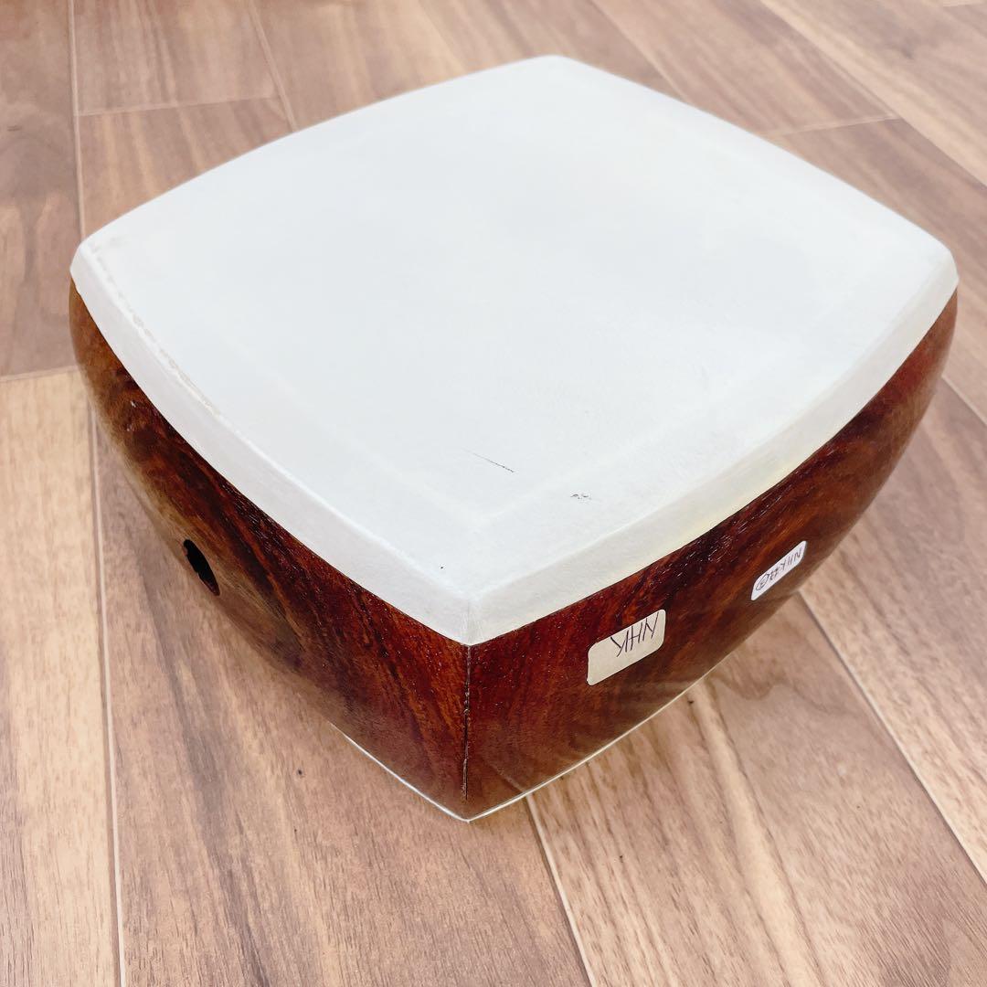 三味線 細棹 トチ紅木 犬皮 丸打胴 和楽器　一本溝