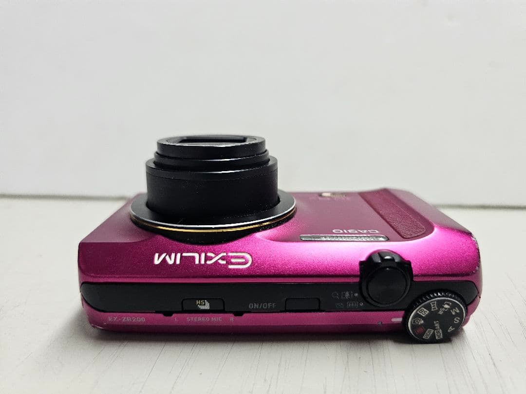 CASIO EXILIM EZ-ZR200 コンパクトデジタルカメラ 最終値引