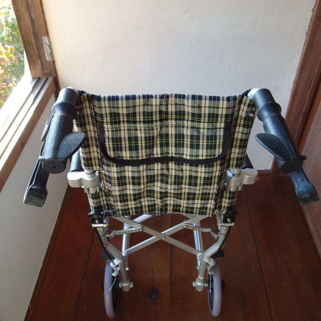 ネコ様【ほぼ未使用】送料込 KADOKURA ネクスト A501-AK 車椅子