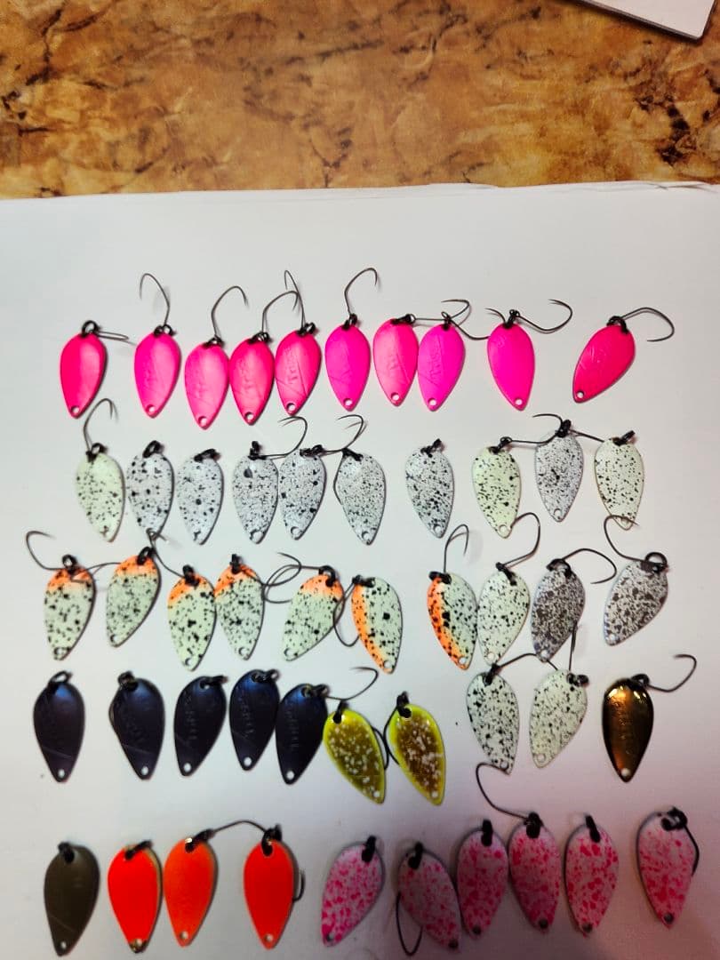 オフィスユーカリ　トリガー1.６グラム　自塗りやオリカラ多数　７２枚セット