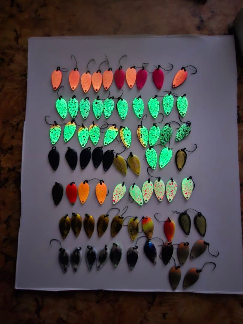 オフィスユーカリ　トリガー1.６グラム　自塗りやオリカラ多数　７２枚セット