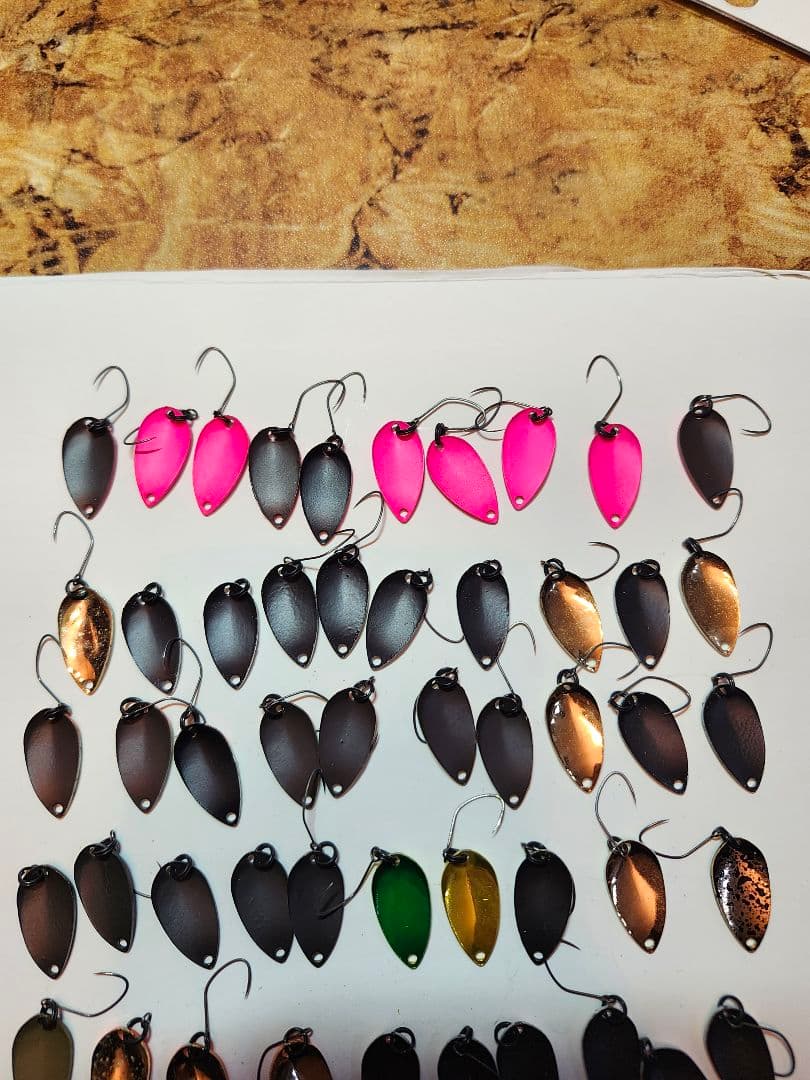 オフィスユーカリ　トリガー1.６グラム　自塗りやオリカラ多数　７２枚セット