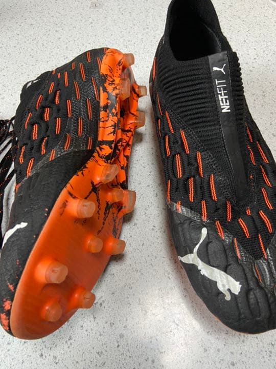 プーマサッカースパイク