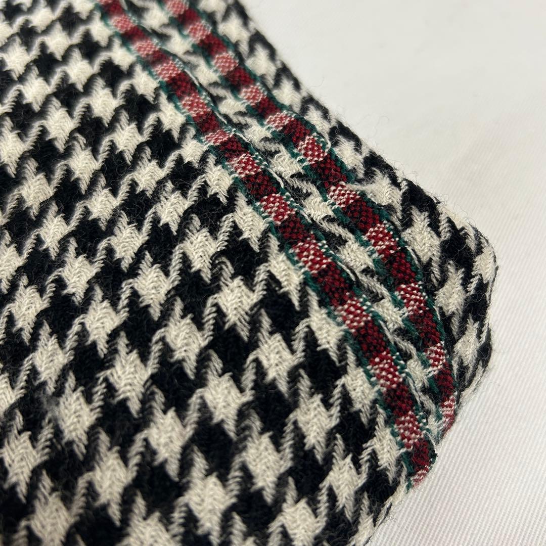 グッチGUCCI マフラー 蜂刺繍付きB20