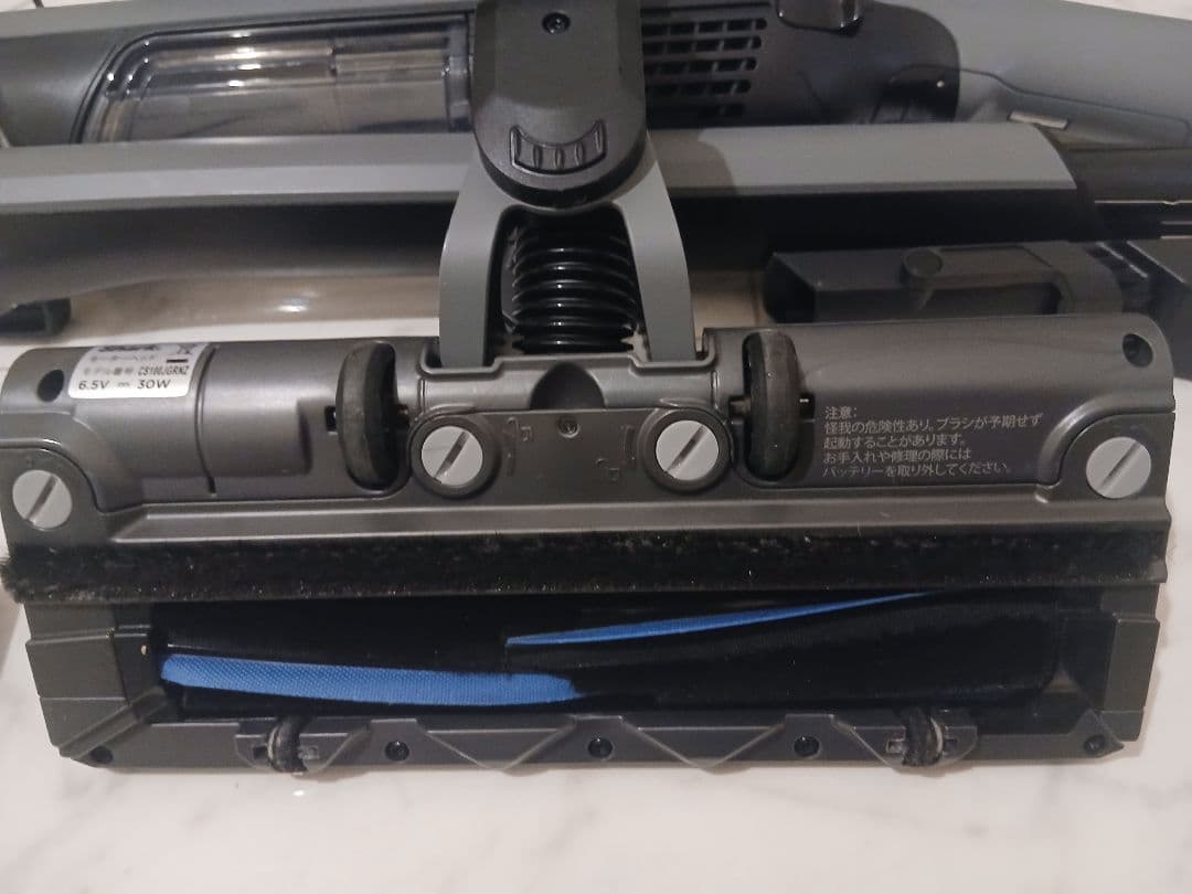 吉*生様 Shark コードレス掃除機 CS100JGR 充電スタンド付