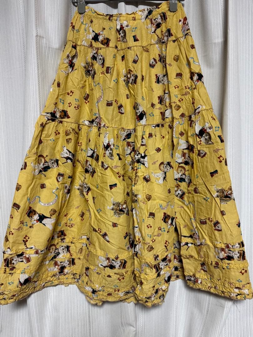 マ*♡様 ピンクハウス PINKHOUSE マーチングねこ　柄　スカート