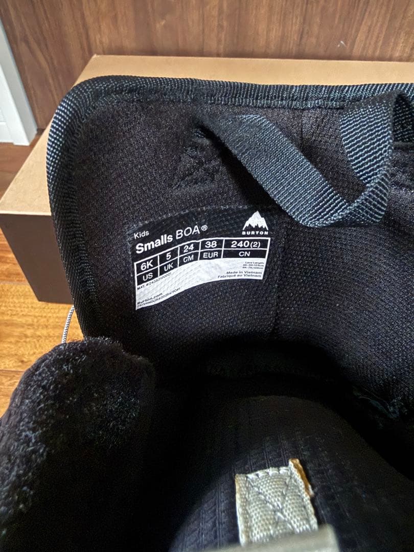 Burton スモールズBOA スノーボードブーツ 24cm