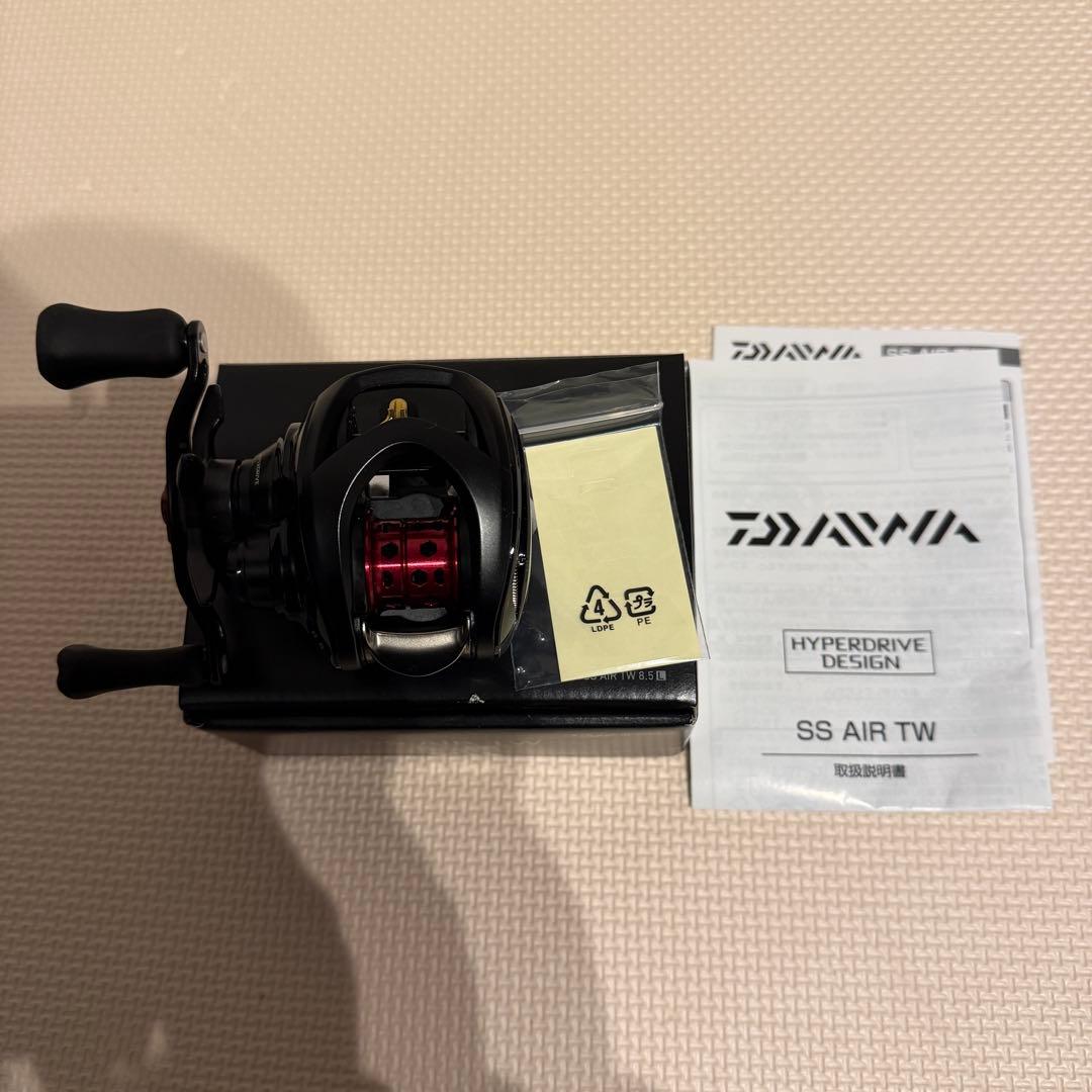 極美品 ダイワDaiwa SS AIR TW 8.5L