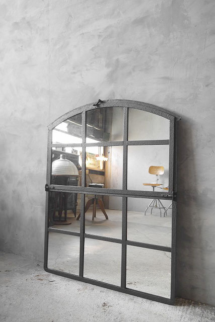 アンティーク メタル窓枠フレーム ミラー - FRANCEANTIQUE_STAGE