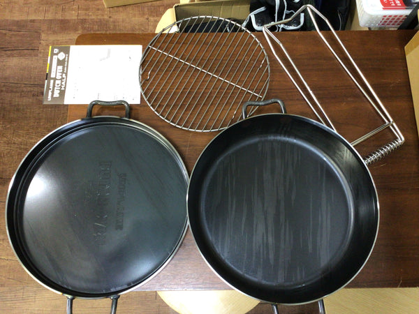 未使用S】ダッチオーブン12インチハーフ／UNIFLAME（ユニフレーム