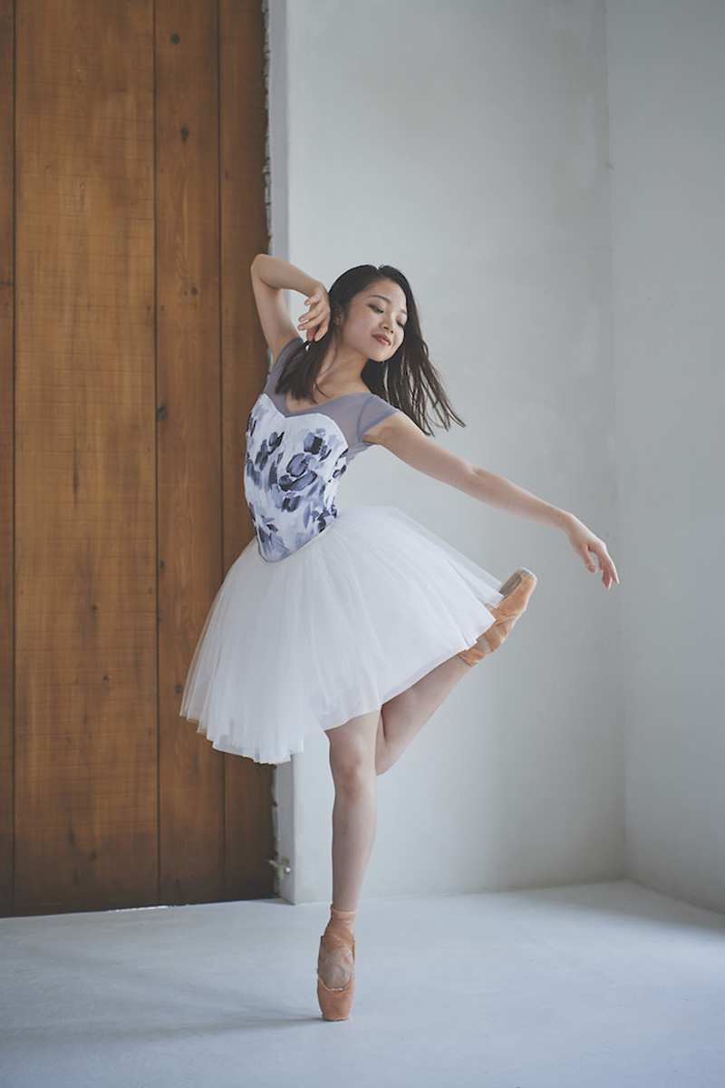 stina / type X common sense / Hanahana black