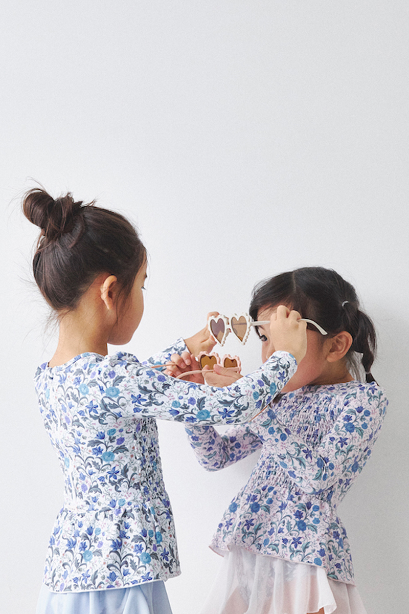 stina / shirring rash guard / noble white / kids